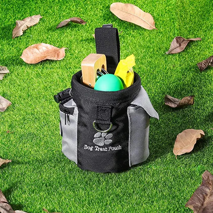 Moushou Pets & Co.ᵀᴹ Dog Treat Pouch Drawstring Carries
