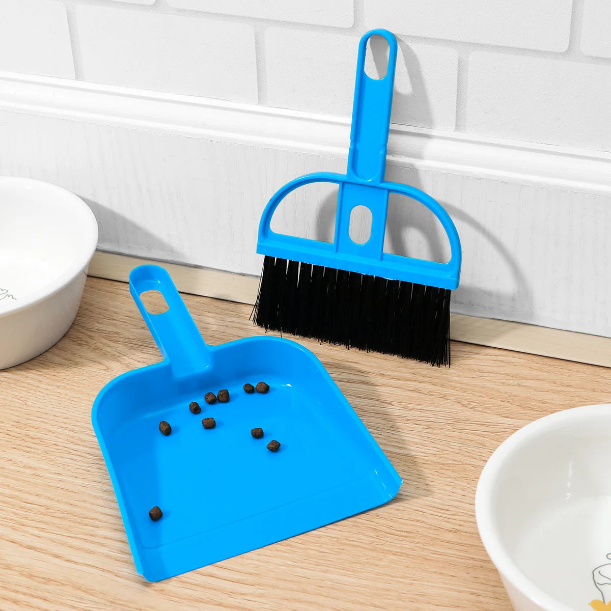 Mini Dustpan and Brush Set: A Must-Have for Small Pet Owners